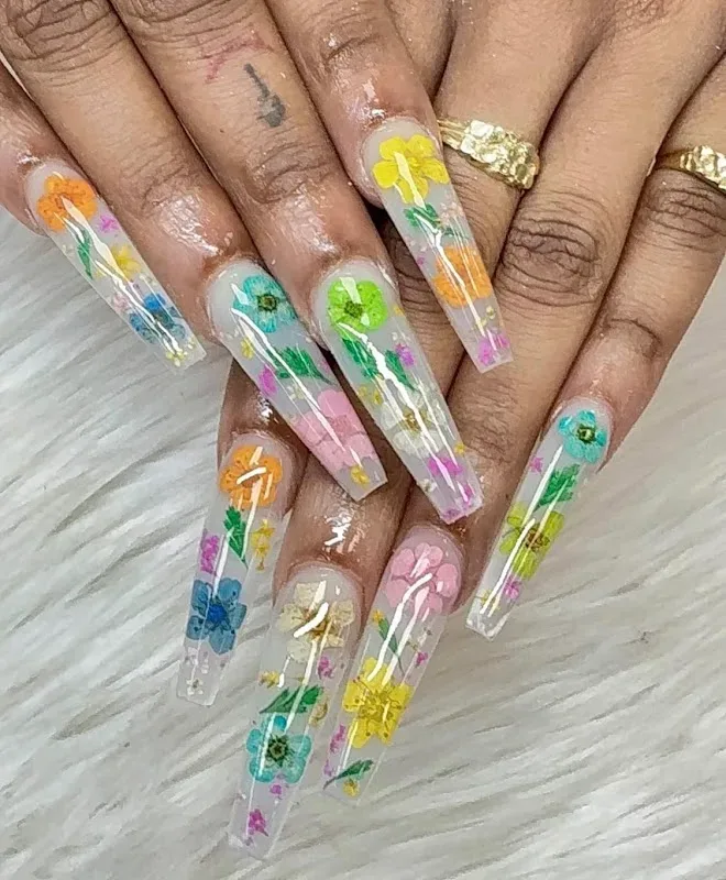 Busch Nails and Lashes — Nail salon in Tampa